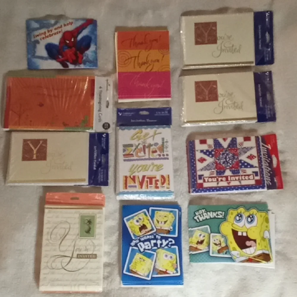 10 DIFFERENT ASSORTED INVITATIONS!  MIX OF THANK YOU BIRTHDAYS & HOLIDAYS + MORE